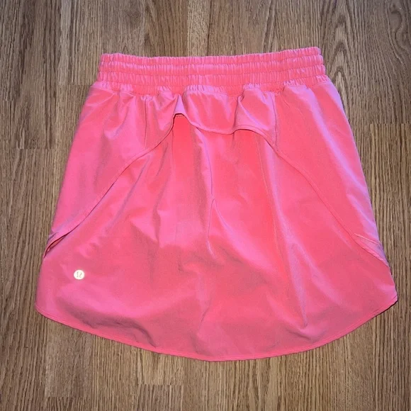 Lululemon Hotty Hot Skirt - Picture 3 of 3